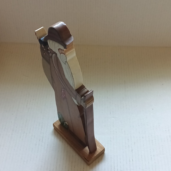 Folk Art Wood Grandeur Noel Rustic Santa Old Saint Nick Hand Painted Figurine - Picture 2 of 13